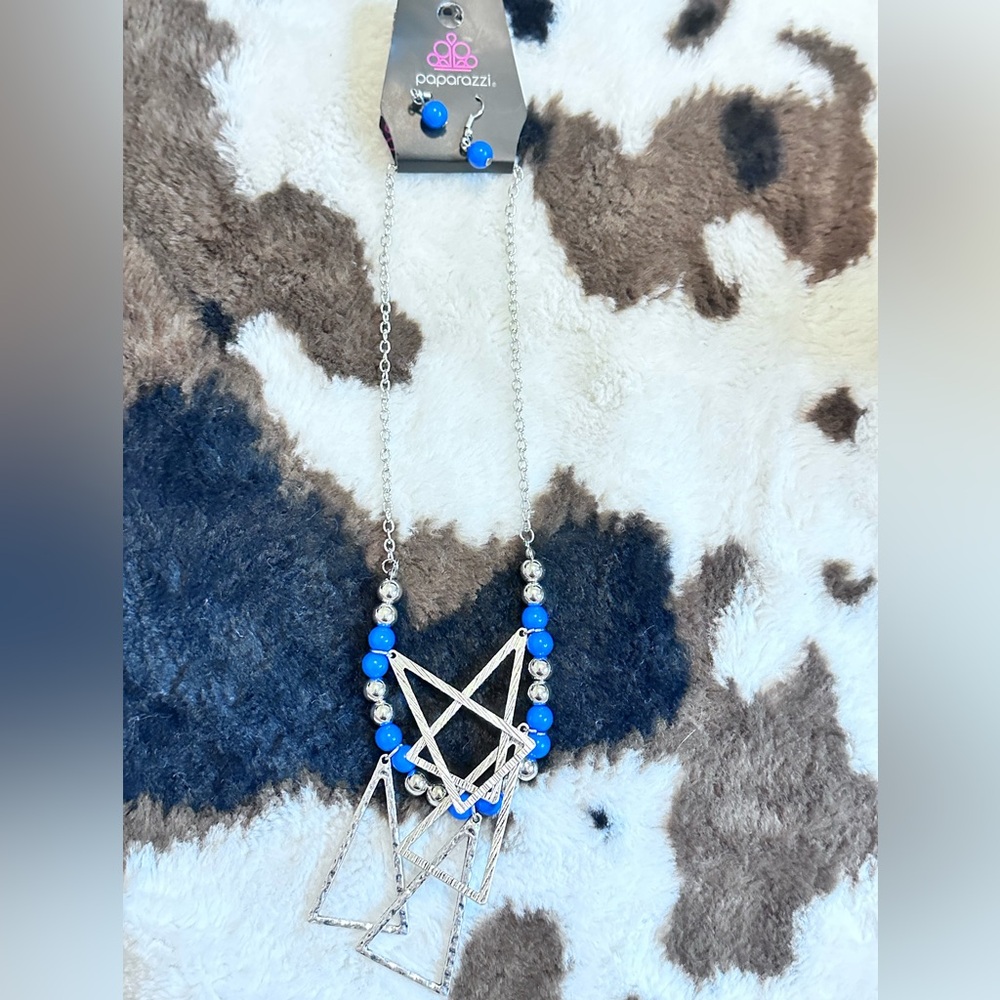 Paparazzi Silver and Blue Geometric Necklace Set